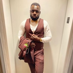 Meet your Posher, Reginald